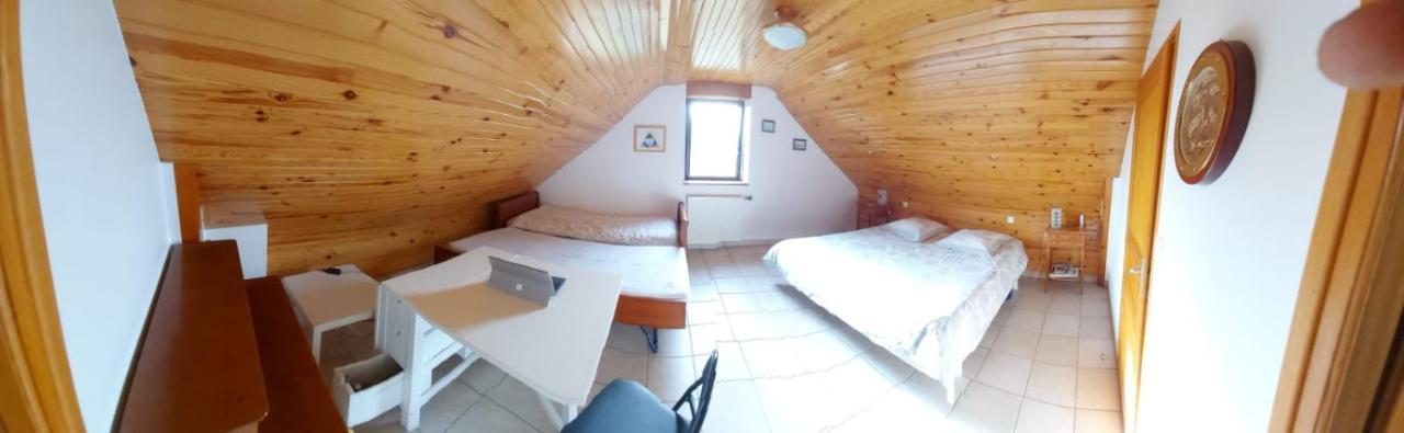 Le Nid D'Hirondelles - Chambres D'Hotes Plougoumelen Exteriér fotografie